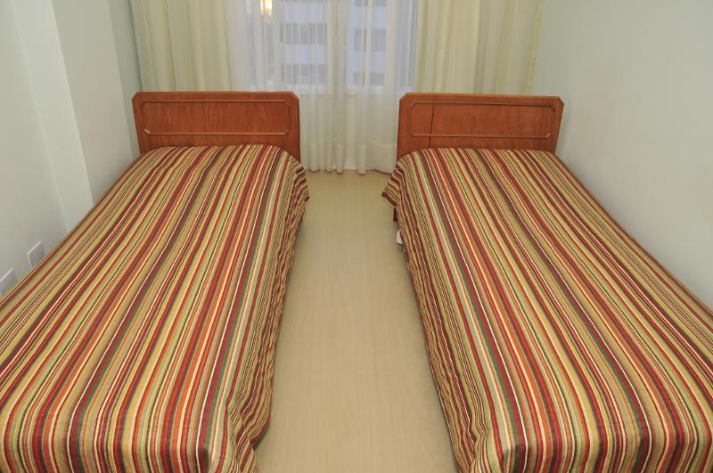 Hotel Ampiezza Куритиба Екстериор снимка